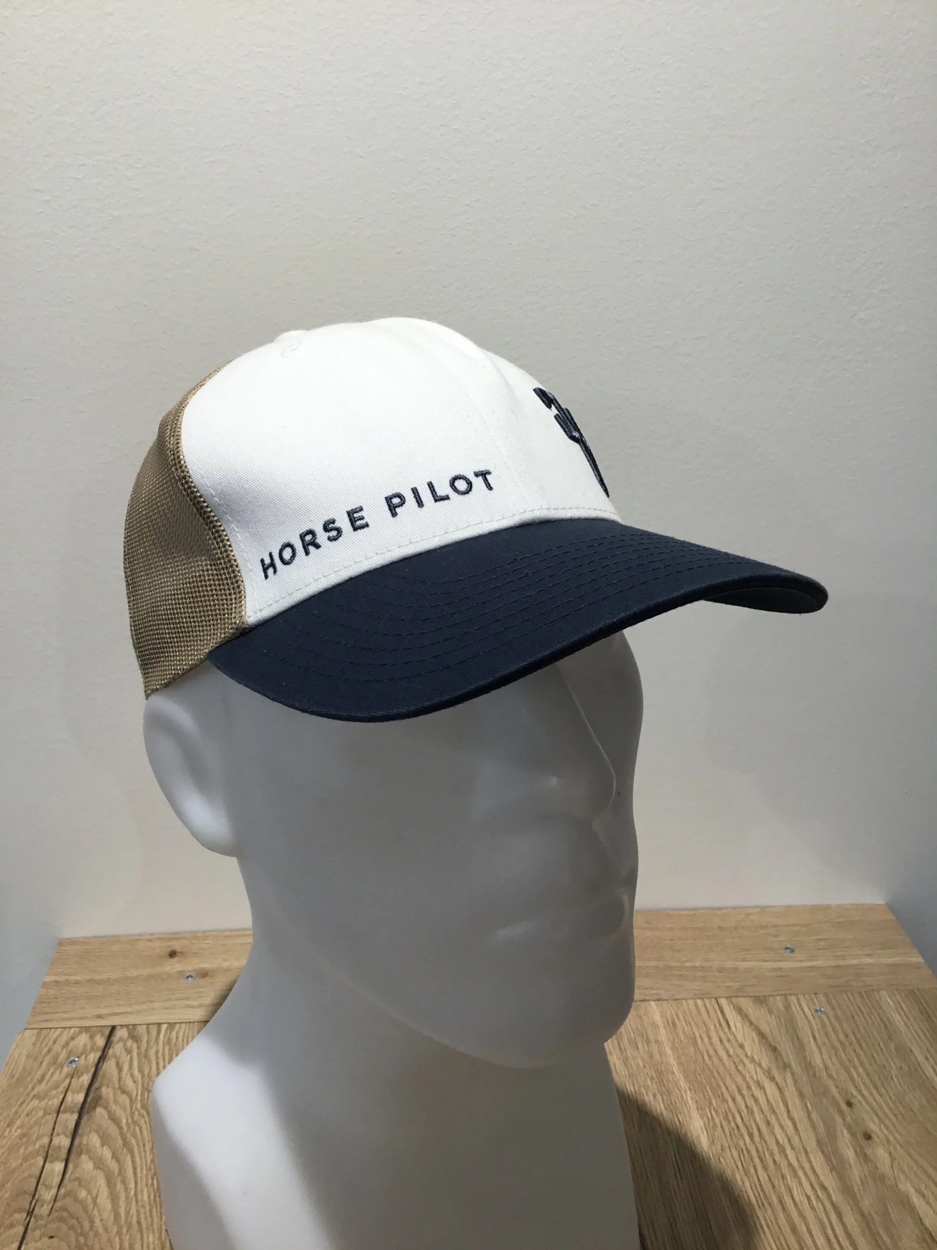 TRUCKER CAP • Casquette pour homme & femme – Image 2