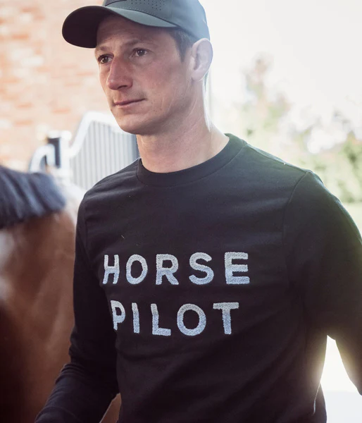 TEAM SWEATSHIRT • Survêtement technique cavalier – Image 3