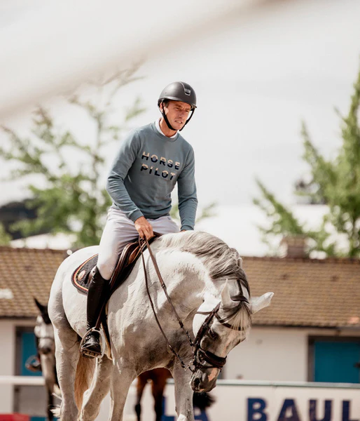 TEAM SWEATSHIRT • Survêtement technique cavalier – Image 9