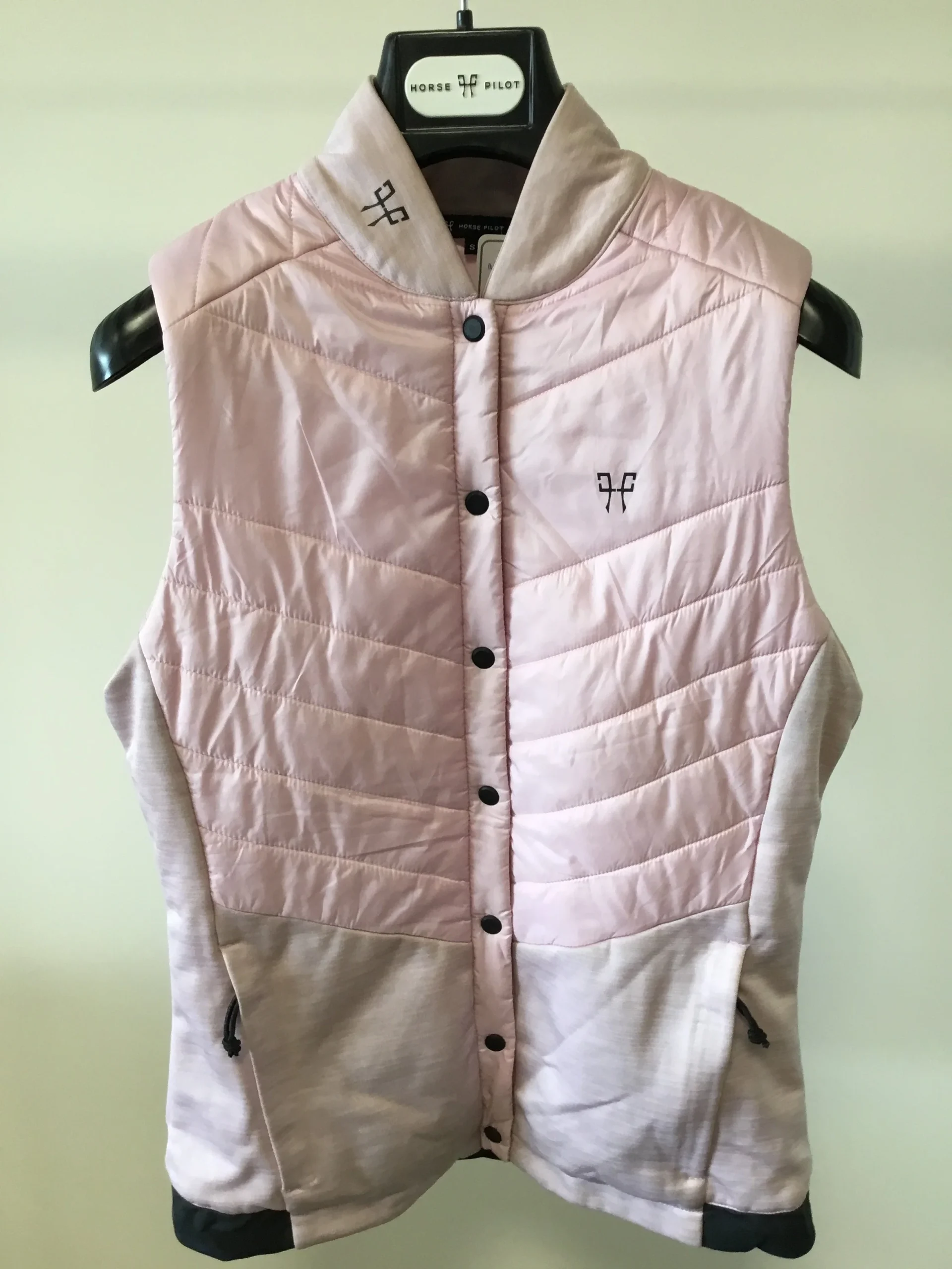 RIDER VEST • Doudoune sans manche pour femme – Image 5