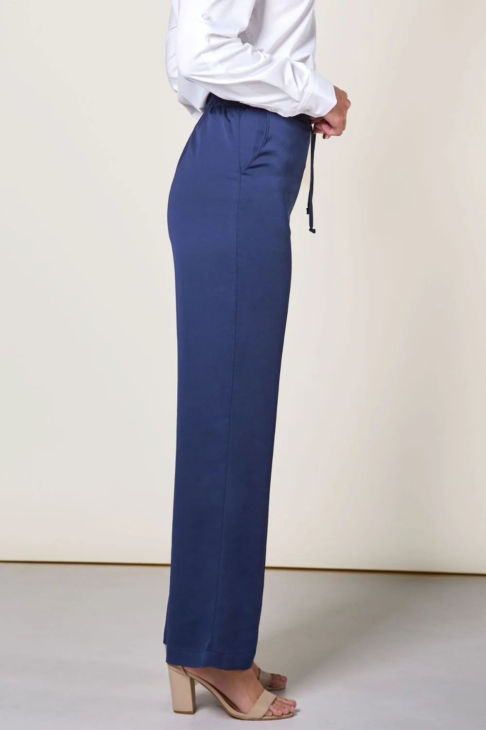 Pantalon anti-UV à jambes larges femme - Bleu Océan - Nuvées – Image 4