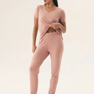Pyjama Emia — la simplicité qui fait du bien