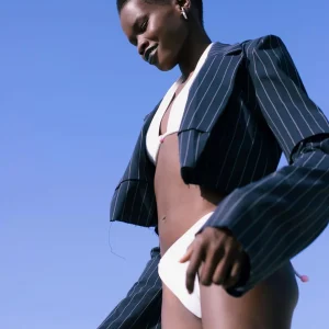 image_3174772a-739a-4641-b603-250081597313.jpgv1667044013 Cropped Jacket by Kiddogaia