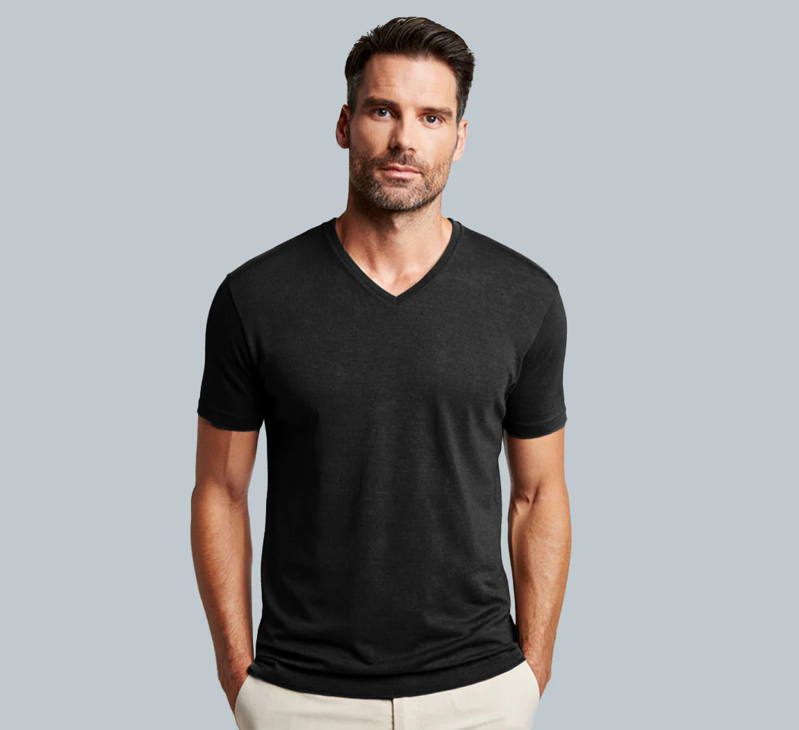 PERFORMANCE MERINO V-NECK – Image 4